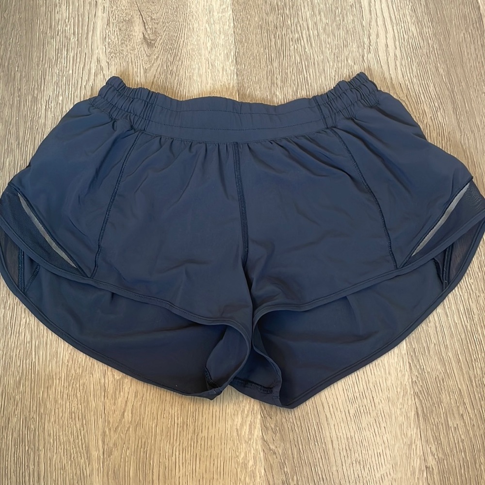 2.5” Hottie Hot Lululemon Shorts